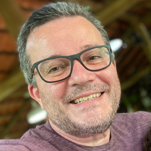 Antonio Lopes Apolinário Júnior